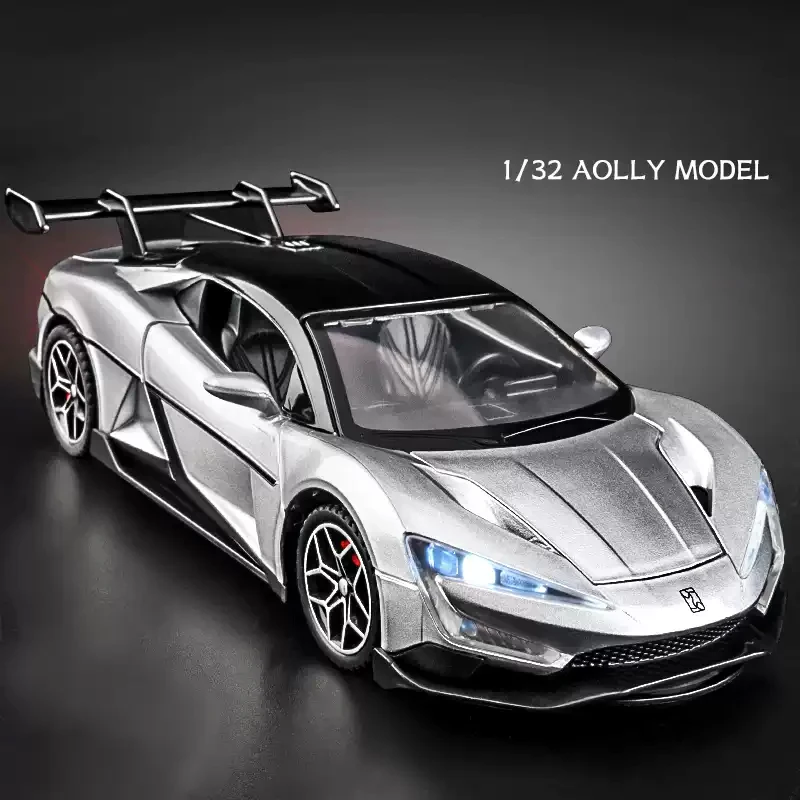 

Simulation 1:32 YANGWANG - U9 Alloy Car Model, Game Vehicle Birthday Gift With Sound and Light Children's Toy Car Boy