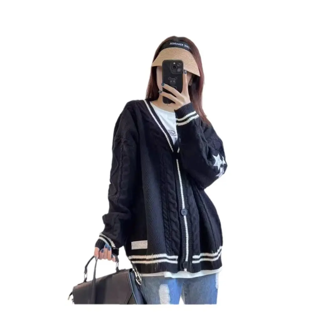 

Women's European And American Style Knitted Cardigan Embroidered Casual Loose Sweater Temperament Autumn Winter New Fashion