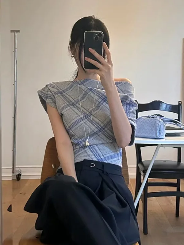 

Retro Color Block Plaid Slim Fit Women's Shirt Summer New Style Shoulder Slant Short Top Trendy Korean Style Commute Wind