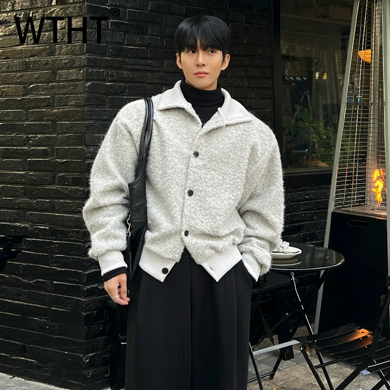 

WTHT Fashion Men's Solid Color Patchwork Burr Edge Sweater Trendy Turn Down Collar Single Breasted Coats Male 2025 Winter 2A2489