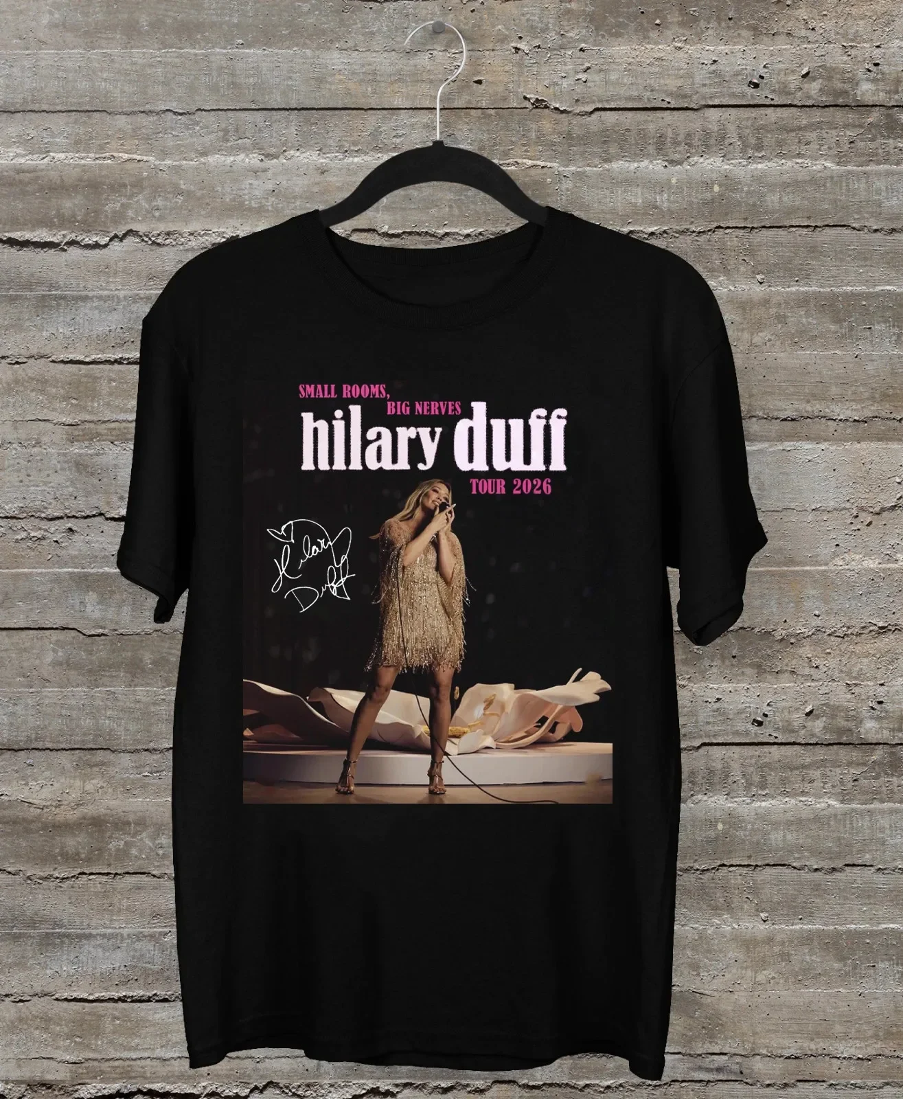 Hilary Duff Tour 2026，Vintage Concert Stage Poster Graphic T-Shirt, Casual Short Sleeve Tee for Unisex Music Fans Streetwear
