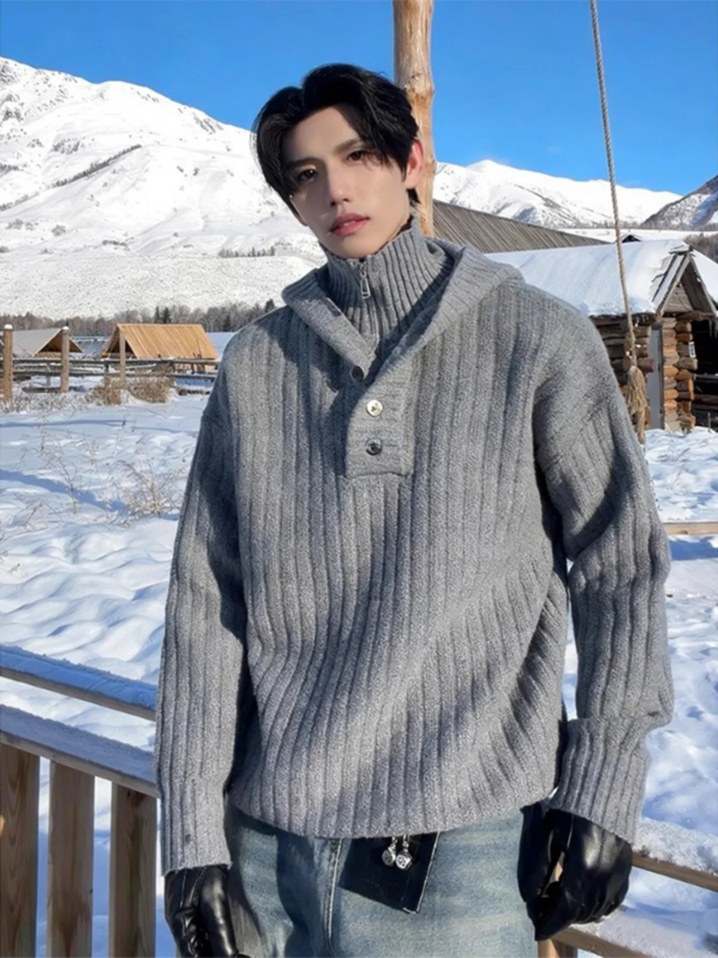 

Мужской зимний вязаный свитер с высоким воротником и капюшоном в корейском стиле, теплый, в полоску, повседневная модная верхняя одежда для прогулок