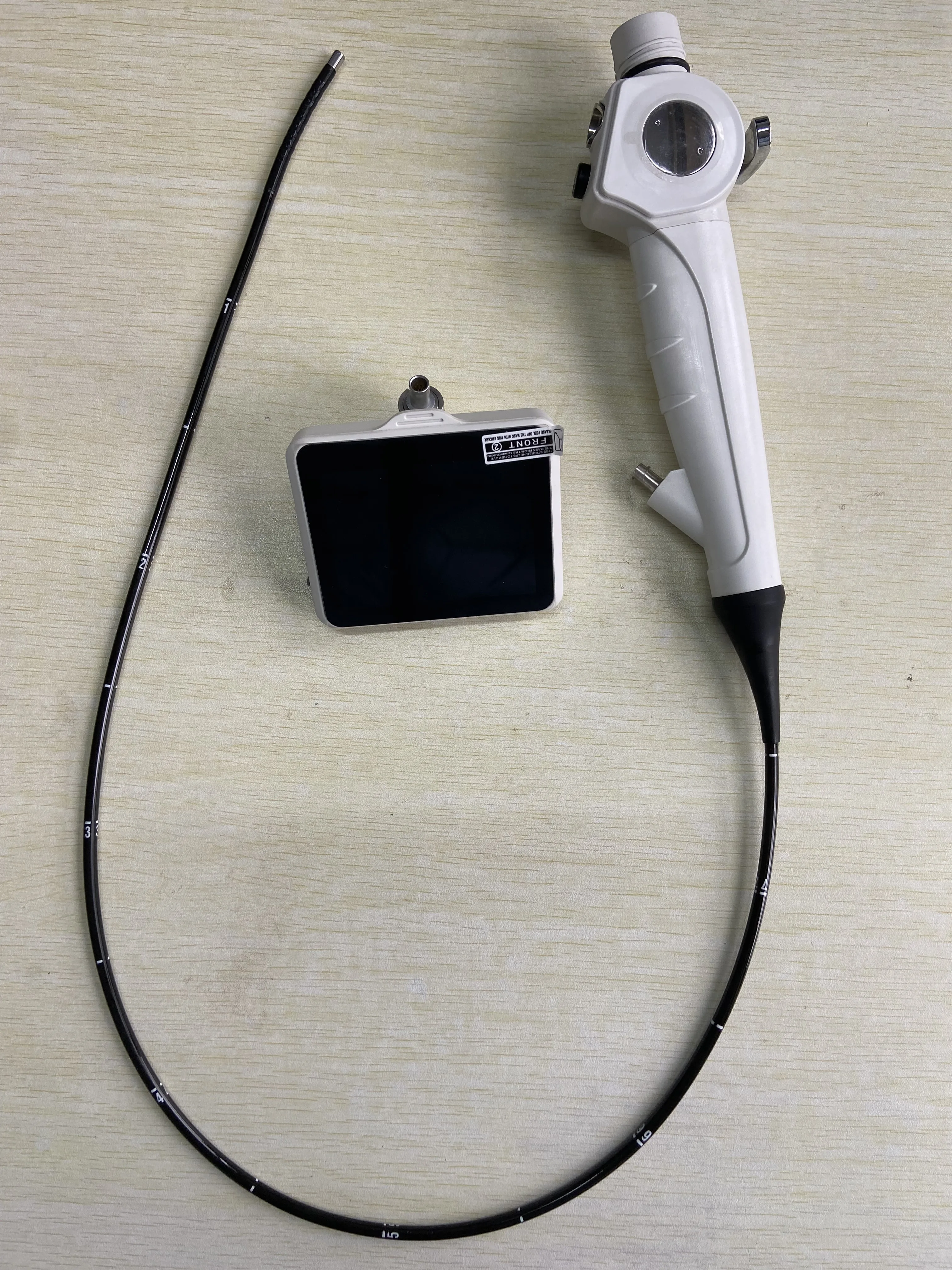 Flexible Veterinary VET Endoscope Laryngoscope with 3.5 Inch , Working Channel 2.6mm, Built-in 16GB Storage