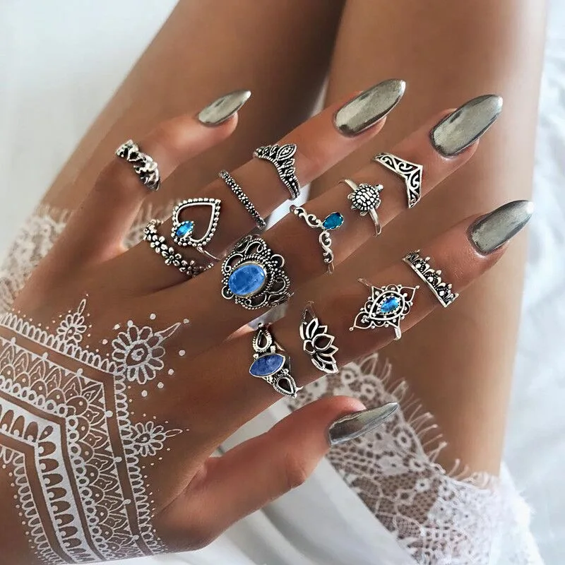 13 Pcs /Set Of Combination Rings European and American Fashion Jewelry Retro Rhinestone Carved Crown Starry Sky Rings Jewelry
