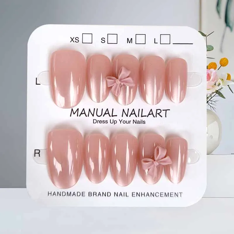 10 Stück nackte rosa Schleife im französischen Stil, sanfte Katzenaugen, zum Aufdrücken der Nägel, koreanisches Mädchen, eleganter rosa Farbverlauf, einfacher Nagelflicken, falsche Nägel