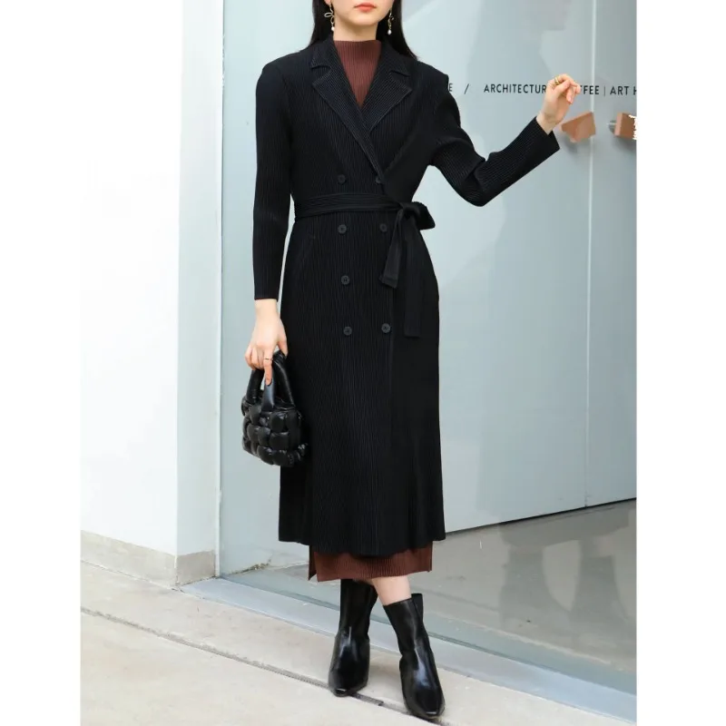 

Miyake Pleated British Style Elegant Suit Collar Double Breasted Windbreaker Jacket for Women's Commuting Versatile Cardigan