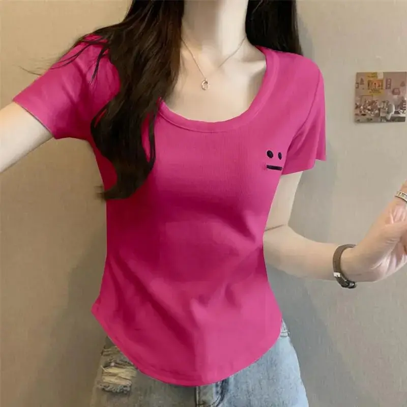 

Новинка лета 2024, женская футболка с вышивкой и коротким рукавом, сексуальная облегающая Однотонная футболка с круглым вырезом