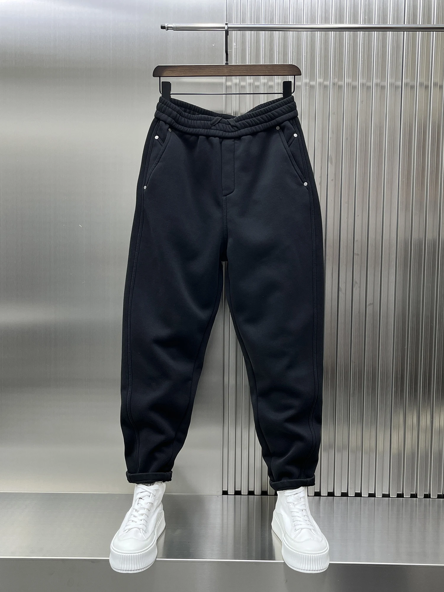 

Мужские зимние повседневные брюки Thiened Fce, облегающие брюки Harlan Sle с маленькой ножкой, черный цвет, модные и универсальные