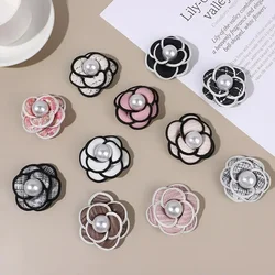 Handmade 6CM Fabric Camellia Brooch High-grade Pearl Flower Corsage Lapel Pins for Women Fashion Badge Jewelry Accessories