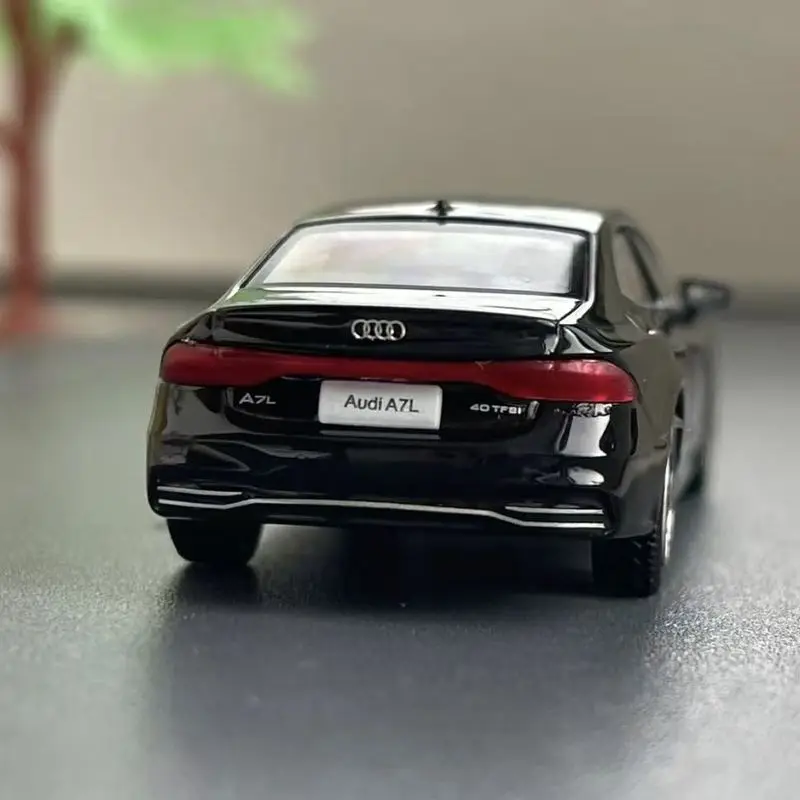 Neu Auf Lager Masdi 1:64 2022 Audi A7l 2021 Audi A8l Auto Legierung Miniatur Diecast Audi Ornamente Individuelles Spielzeug Kinder Geschenk