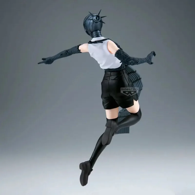 En stock BANDAI BANPRESTO Vibration Stars Chainsaw Man: Reze Devil Hen Figuras de acción, modelos de juguete, adornos de escritorio, regalos.