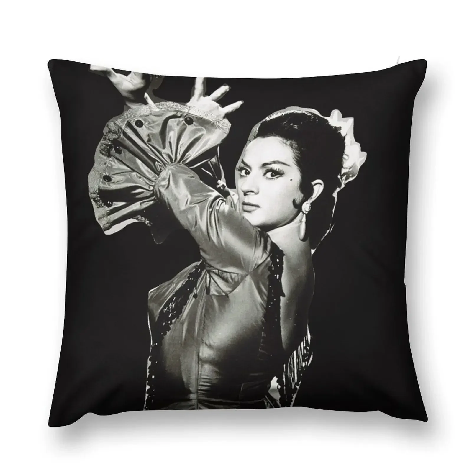 

The Lola Throw Pillow Christmas Pillowcase Anime pillow