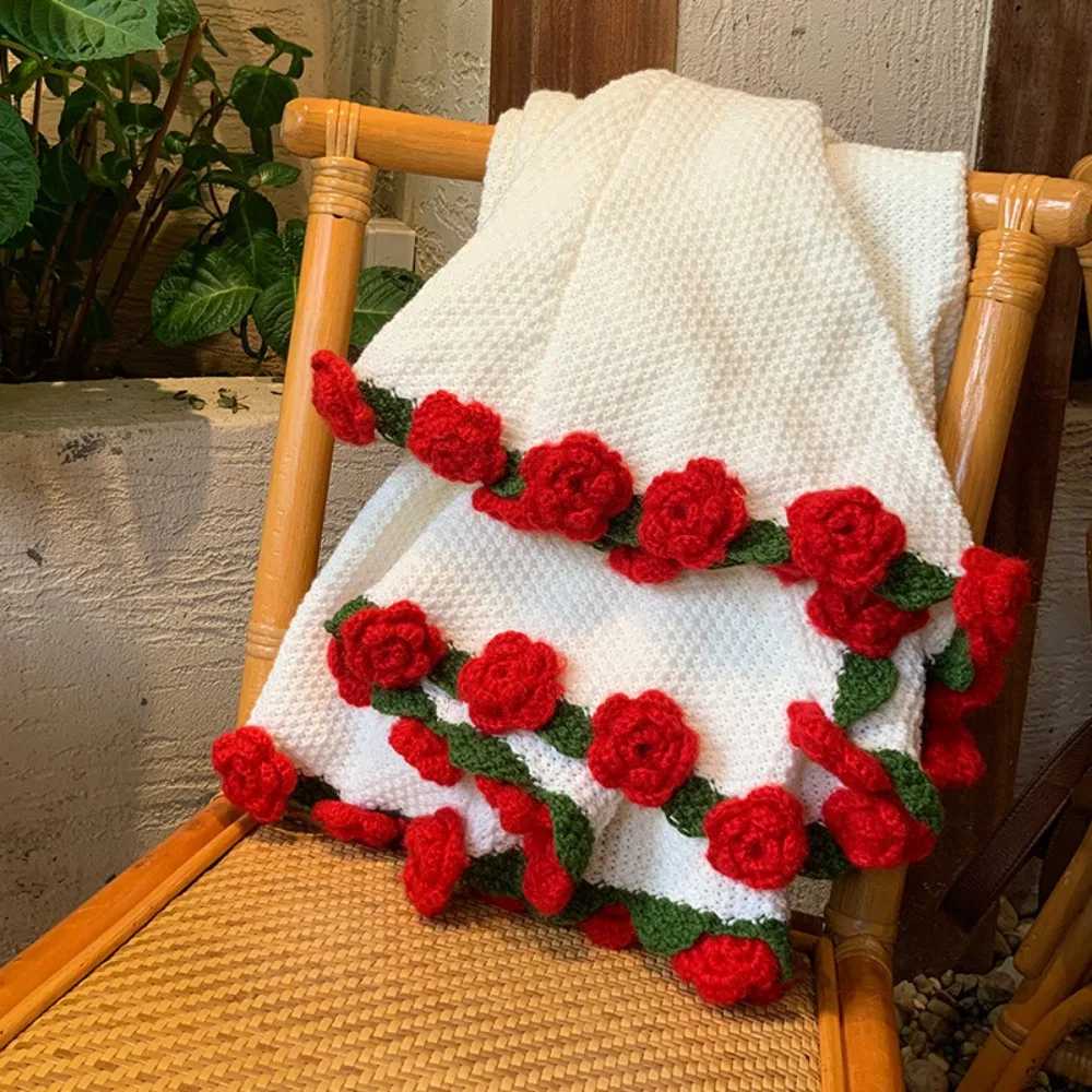 

Creative Crochet Rose Bouquet Blanket Finished Soft Knitted Flower Blanket Fashion Rose Nap Blanket For Girlfriend and Mom Gift