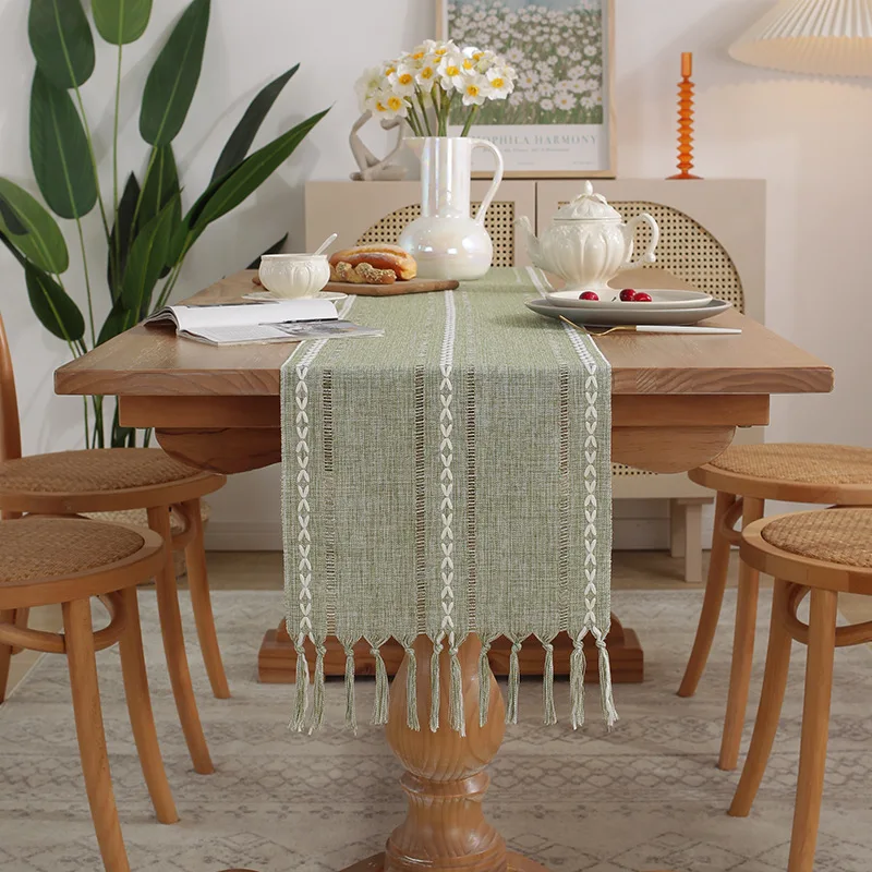 Luxury Jacquard Table Runner Stripe Handmade Tassel Rustic Table Flag Home Cabinet Cover Decorative Cloth Dining Table Decor