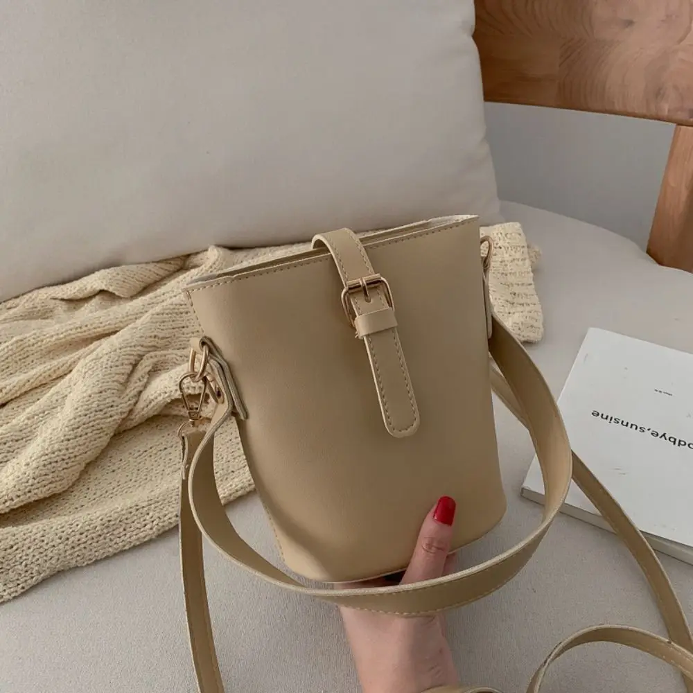 Sac fourre-tout sous les bras au Design minimaliste, couleur unie, Style coréen, sac à bandoulière doux en cuir Pu avec fermeture éclair, sac à main de luxe pour fête