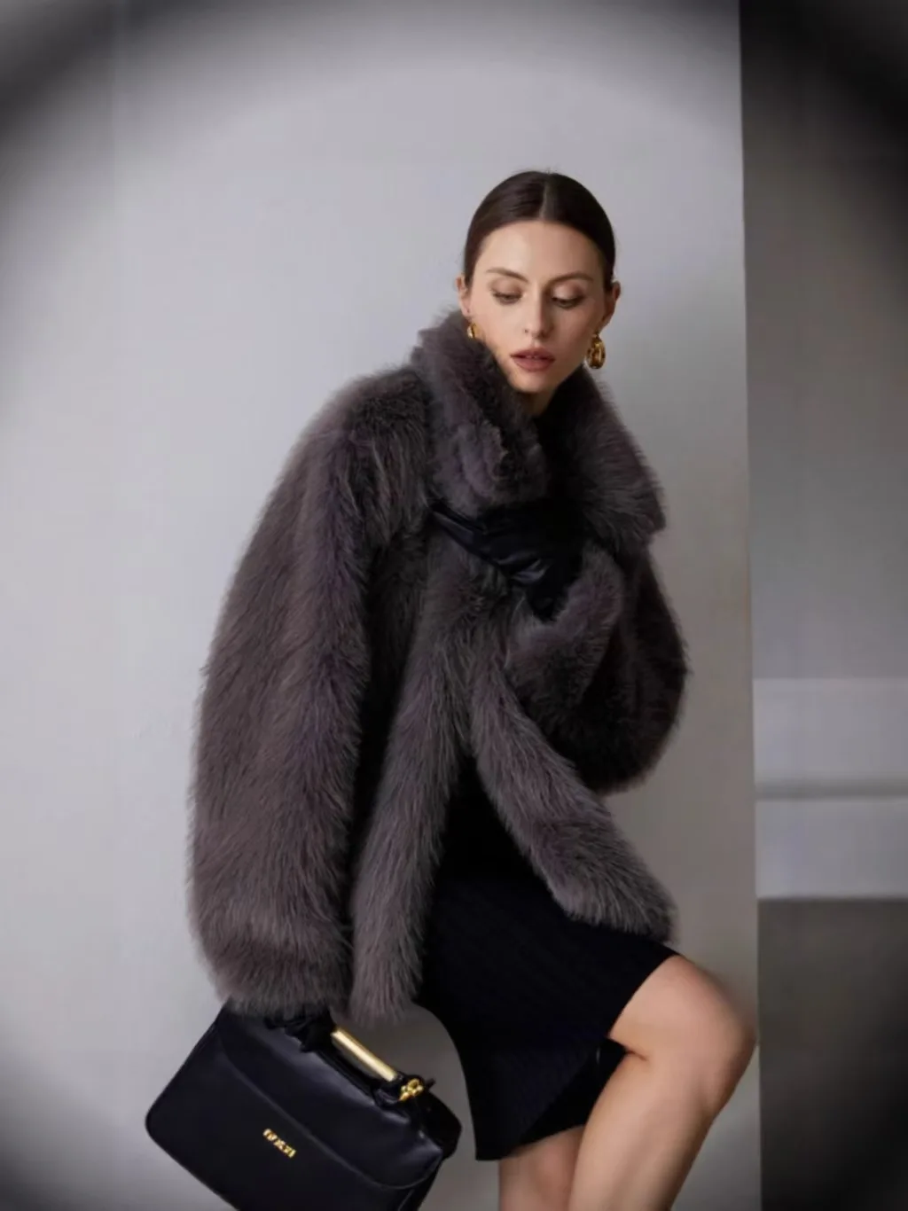 Women's Faux Fox Fur Coat, Loose Fit, Drop Shoulder Style, Plush Overcoat, Thickened Winter Jacket