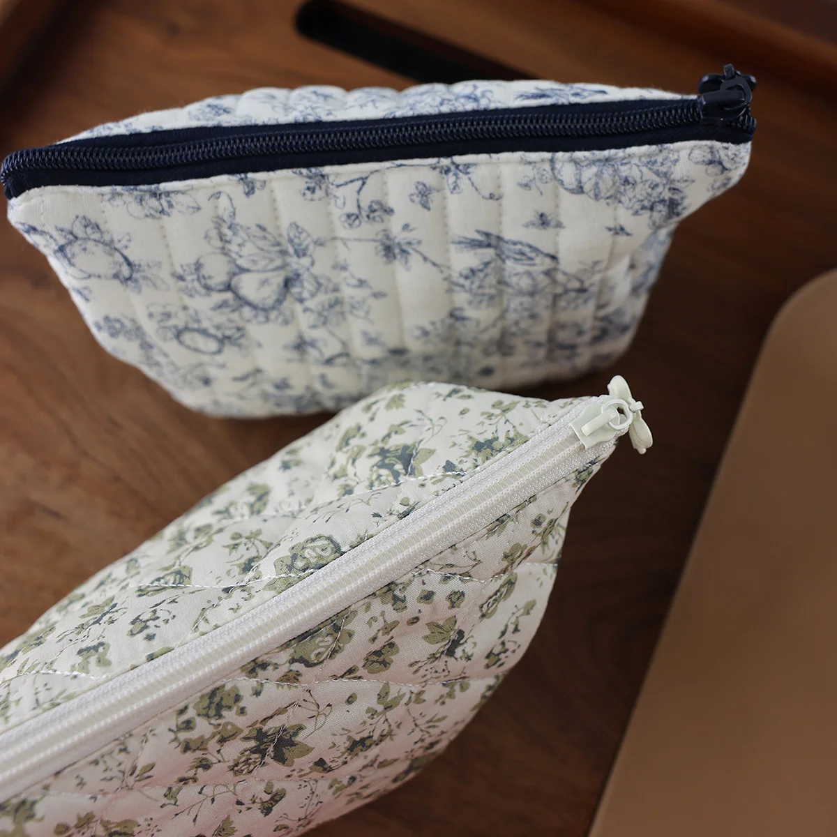 Reise tragbare Blume Blumen Kosmetik tasche Stoff druck Hautpflege produkte Schlafsaal multifunktion ale Mädchen Reiß verschluss Aufbewahrung tasche