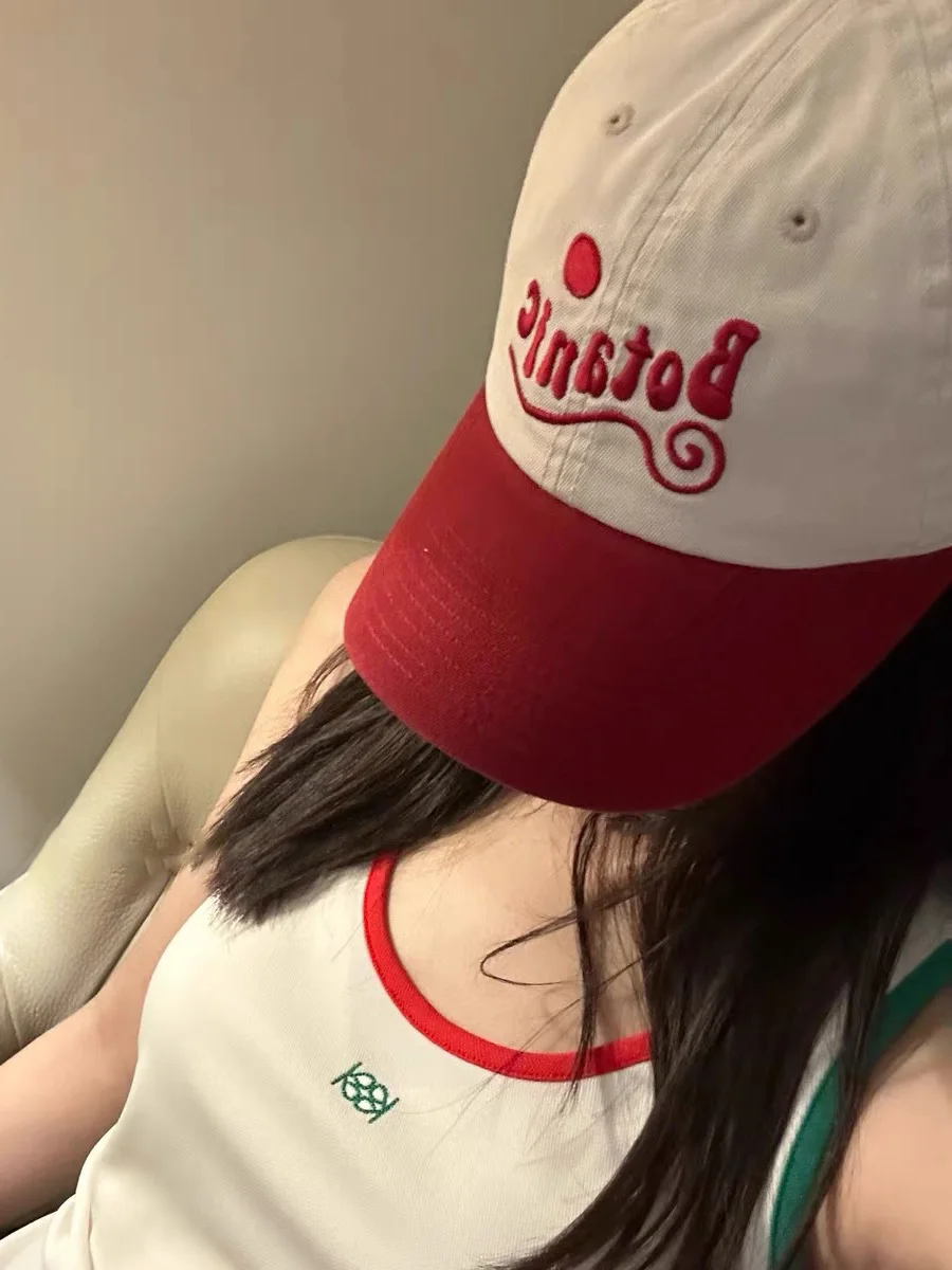 

Spring and summer new baseball cap casual letter embroidered visor couple versatile cap tide