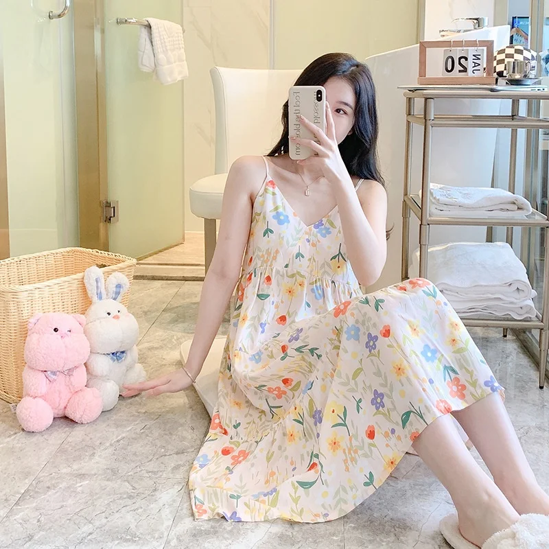 

Summer Sexy Thin Artificial Silk Camisole Nightgown Women's Home Clothes Korean Version Large Size High-End Tussah Silk Sleep...