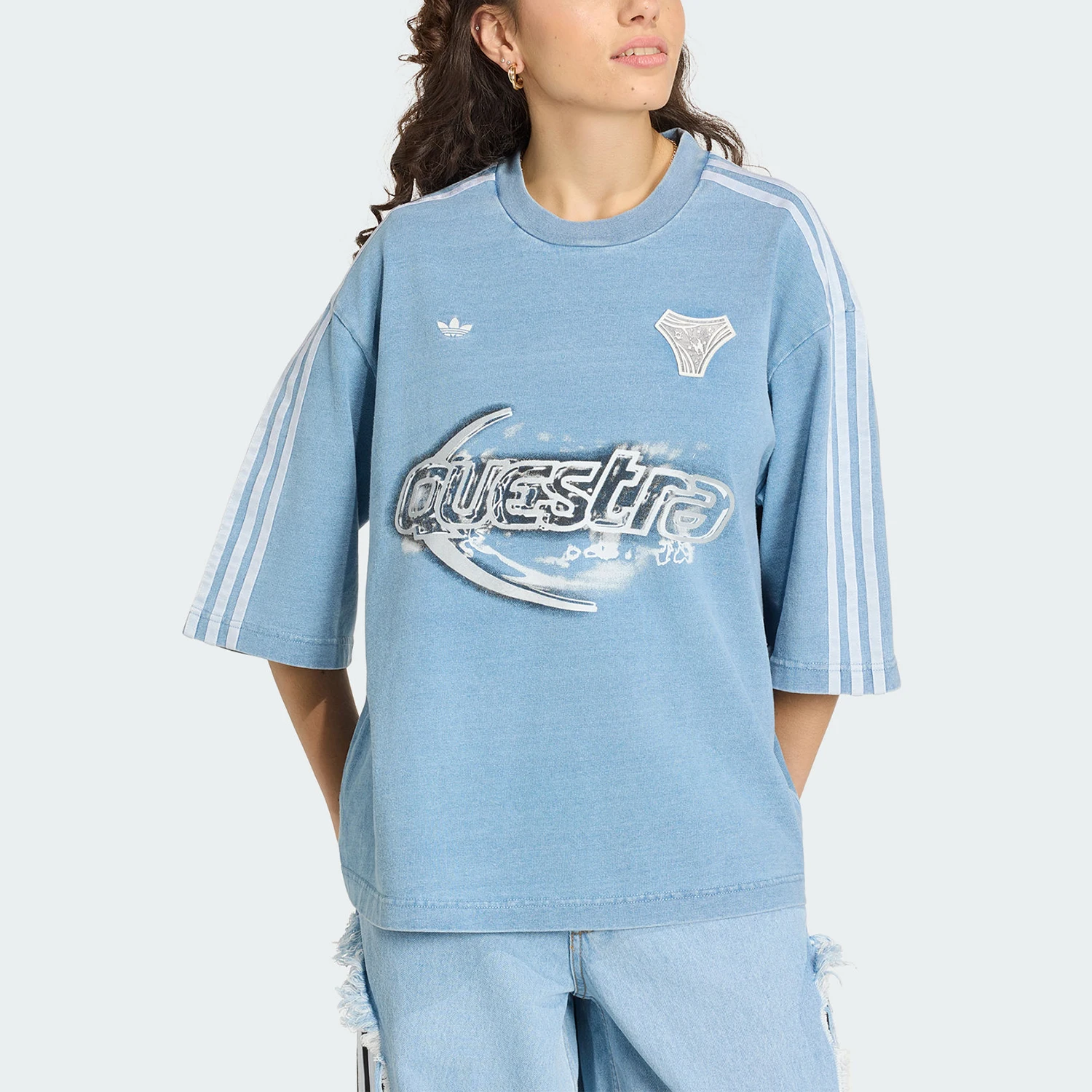 t-shirt-a-manches-courtes-pour-femme-adidas-authentique-adileniumdenimt-shirt-kz5011