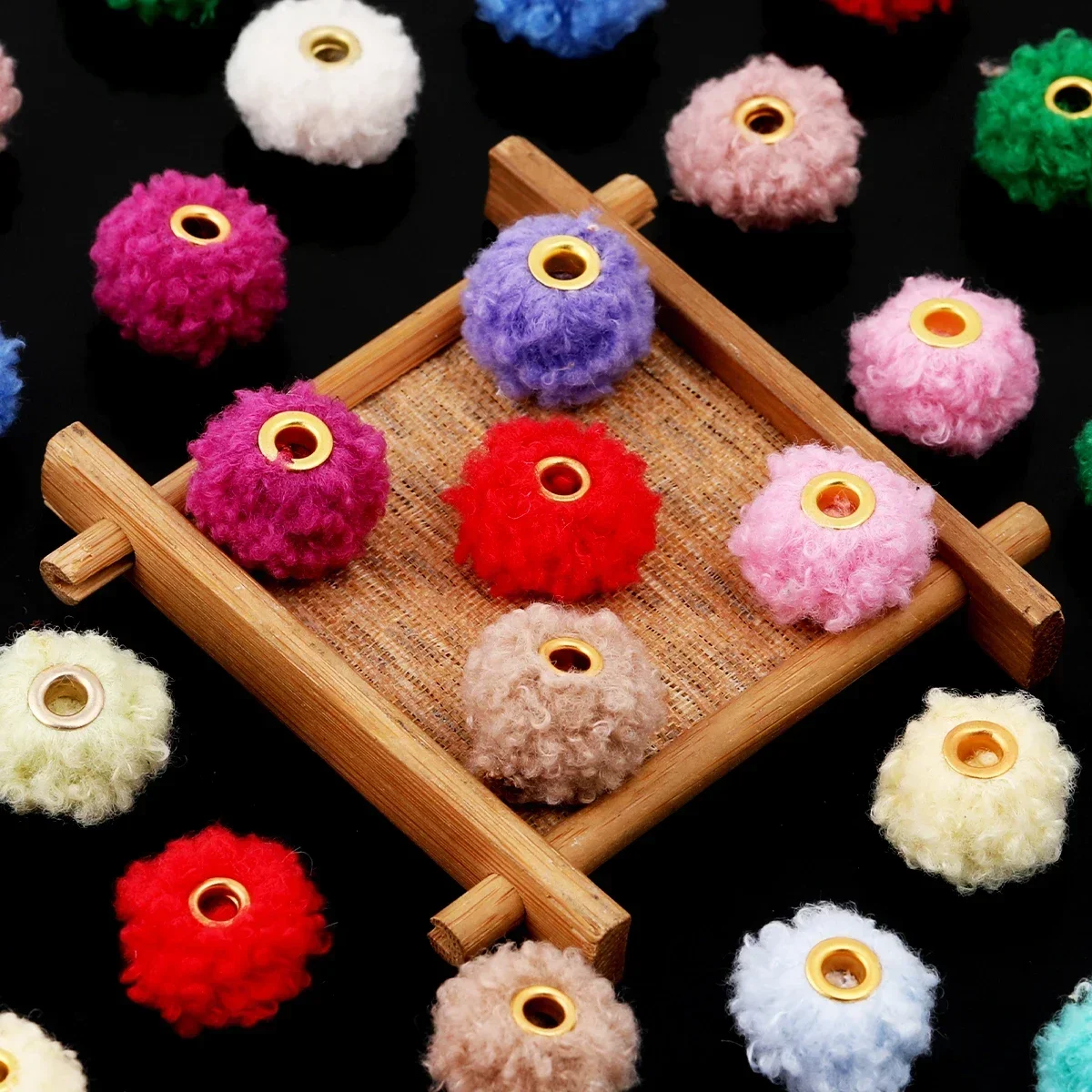 10pcs Random Color 20mm Polyester Curly Pom Pom Large Hole Beads DIY Bracelet Jewelry Making Supplies