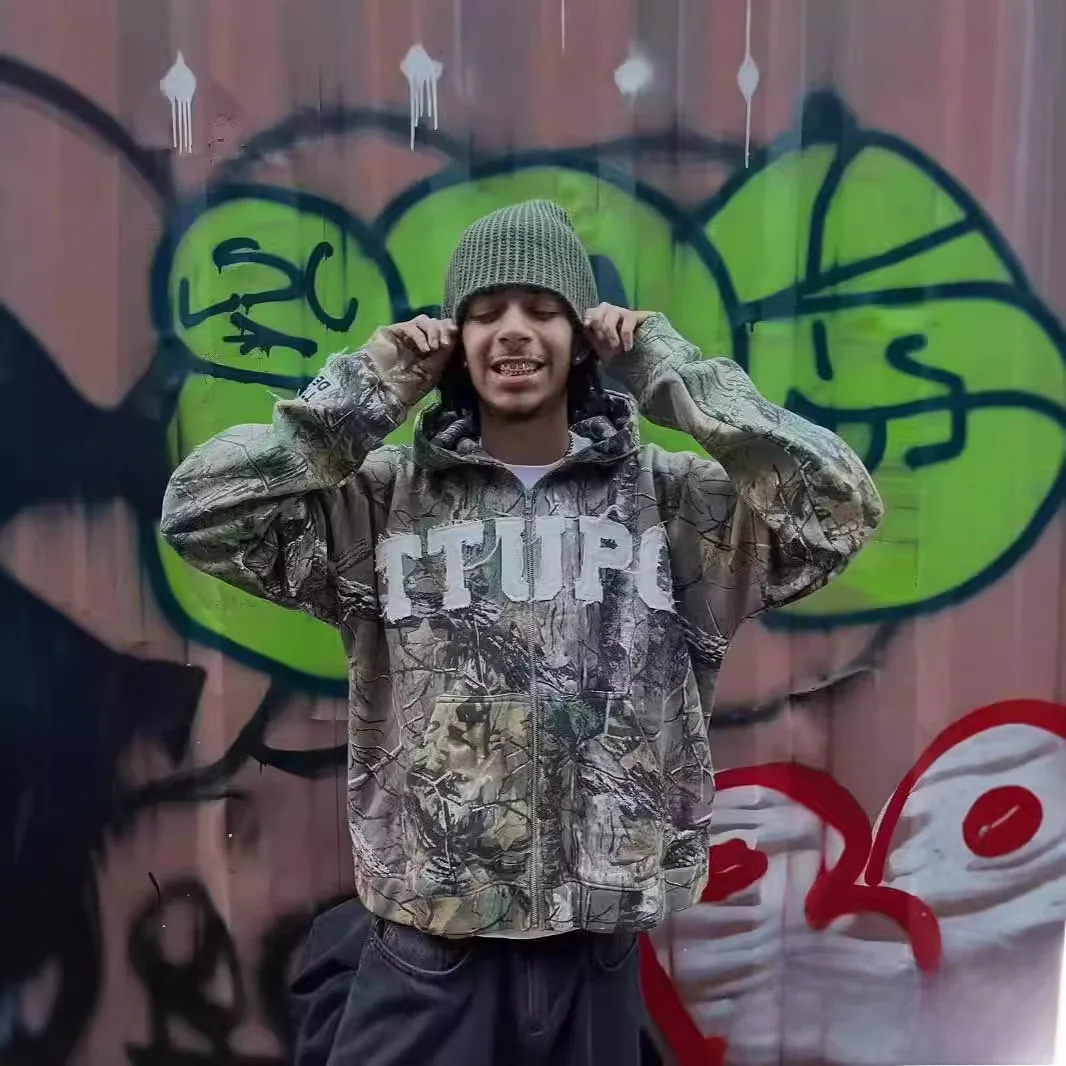 

Американский ретро-худи в уличном стиле с цветными блоками, вышивкой и нашивками-буквами, свободный свитшот на молнии для мужчин и женщин