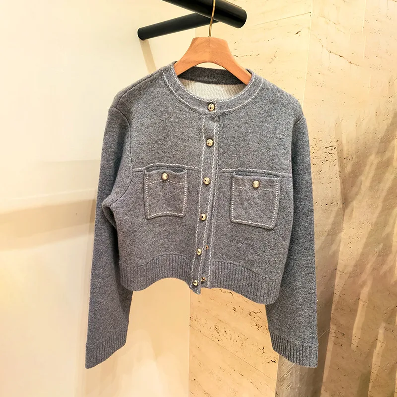 

2025 Autumn Winter French Niche Gray Wool Cardigan Crew Neck Color Block Topstitching Versatile