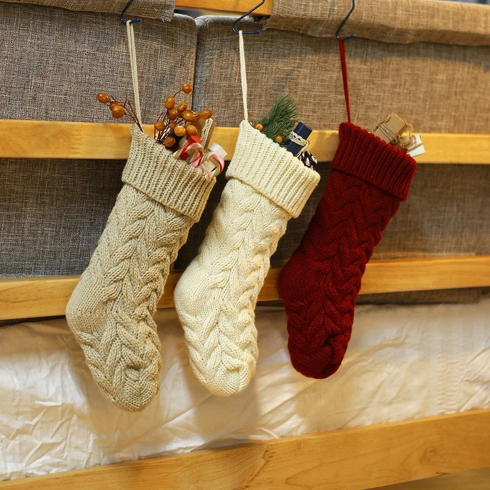 1pc Christmas Knitted Stockings Decor Festival Gift Bag Fireplace Xmas Tree Hanging Ornaments Decor Red White Christmas Sock