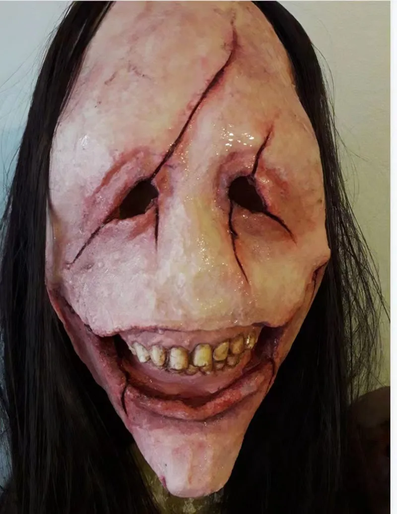 Halloween Terror Long Hair Demon Mask, Red Face, Exposed Teeth, Latex, Party