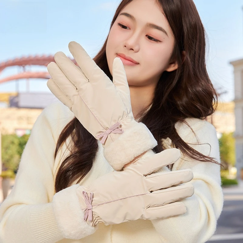 

Autumn and Winter Touch Screen Outdoor Cycling Skiing Anti Cold and Windproof Velvet Gloves