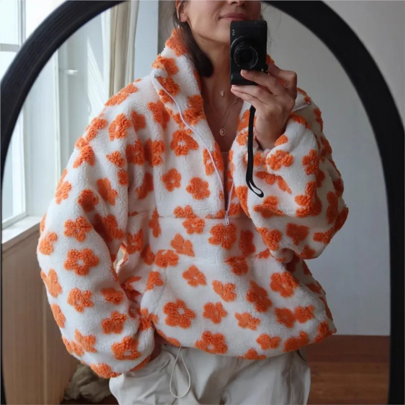 Women's Stand Up Collar Half Zip Flower Pattern Plush Pullover Autumn Winter Loose Fit Warm Stylish Sweatshirt