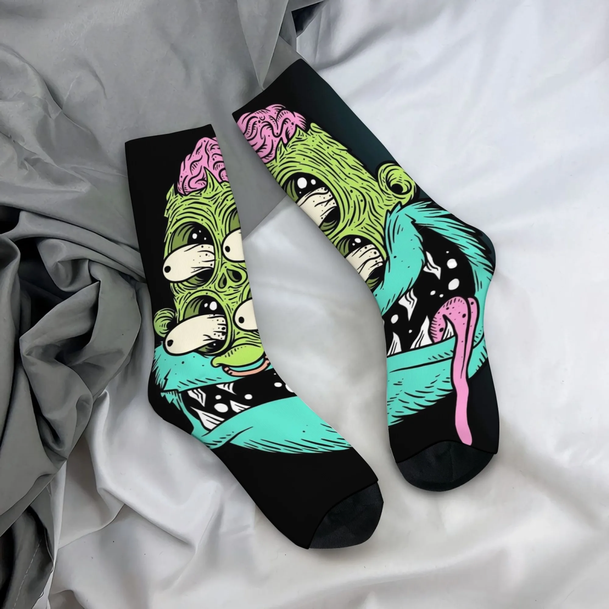 Street Graffiti Zombie Socks Soft Comfortable Skin-Friendly Men's Socks for Outdoor Sports Fitness Fun Novelty Humorous Socks
