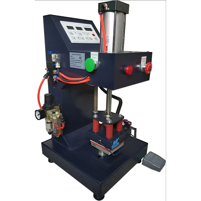 Small pneumatic labeling machine heat transfer printing machine clothing underwear pressing machine