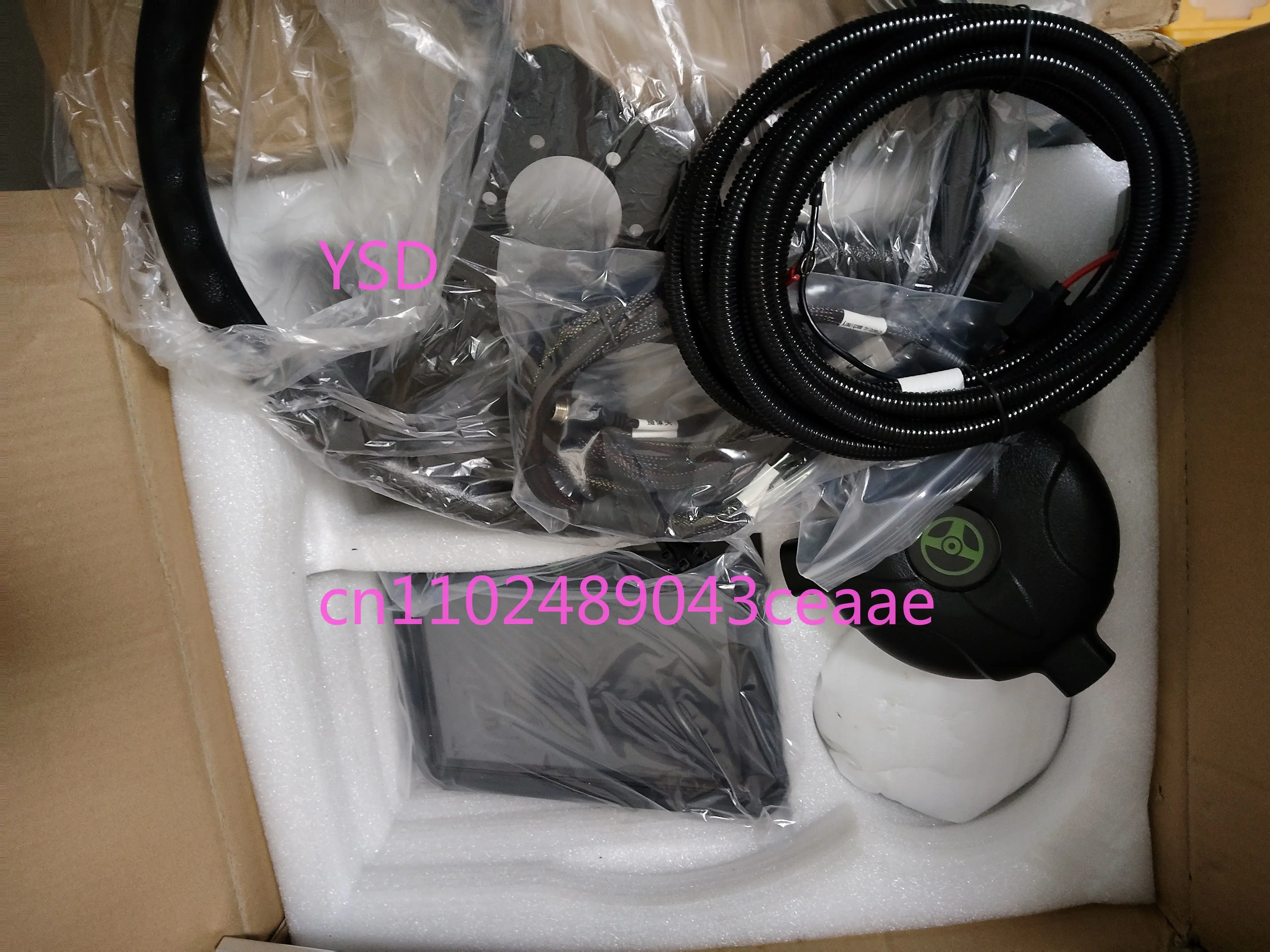 Overseas tractors Agricultural machinery Automatic driving system Rice transplanter Linear navigation No annual fee Autopilot