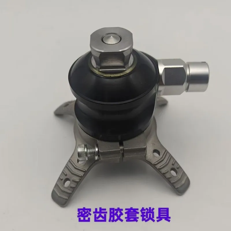 Silicone Sleeve Lock for the Thigh and Calf, Lock Receiving Cavity, Lock Fixation, External Lock for the Prosthesis Accessory.