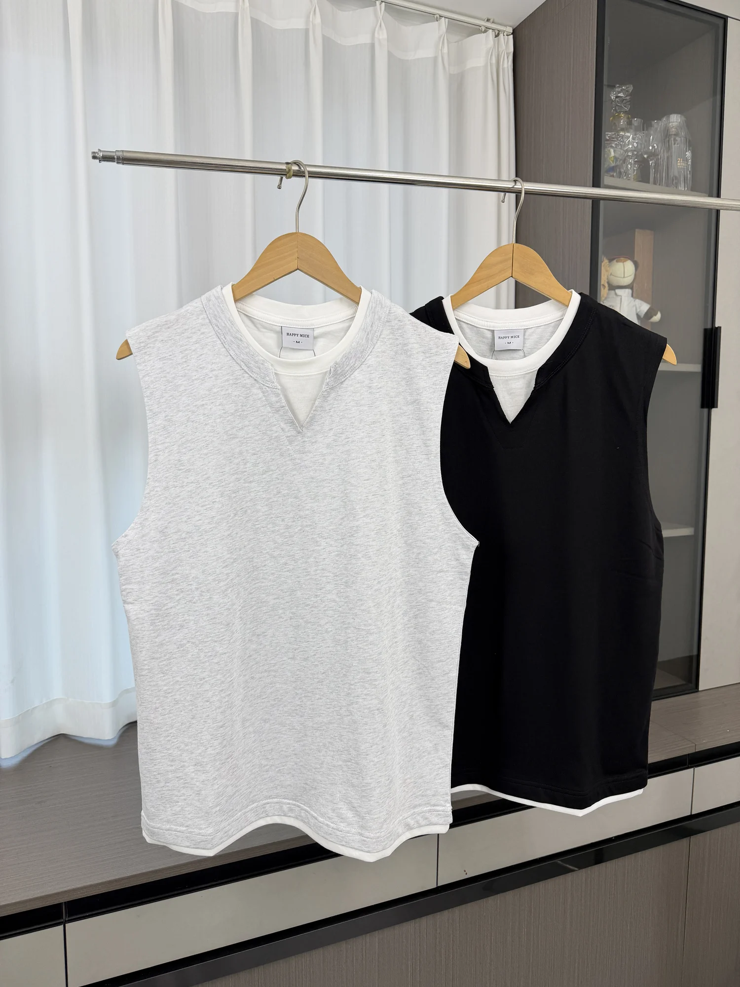 

Skin-Friendly Comfortable Men's Summer Fashion Pure Color Base Tank Top T-Shirt Breathable Moisture-Wicking Casual round Neck