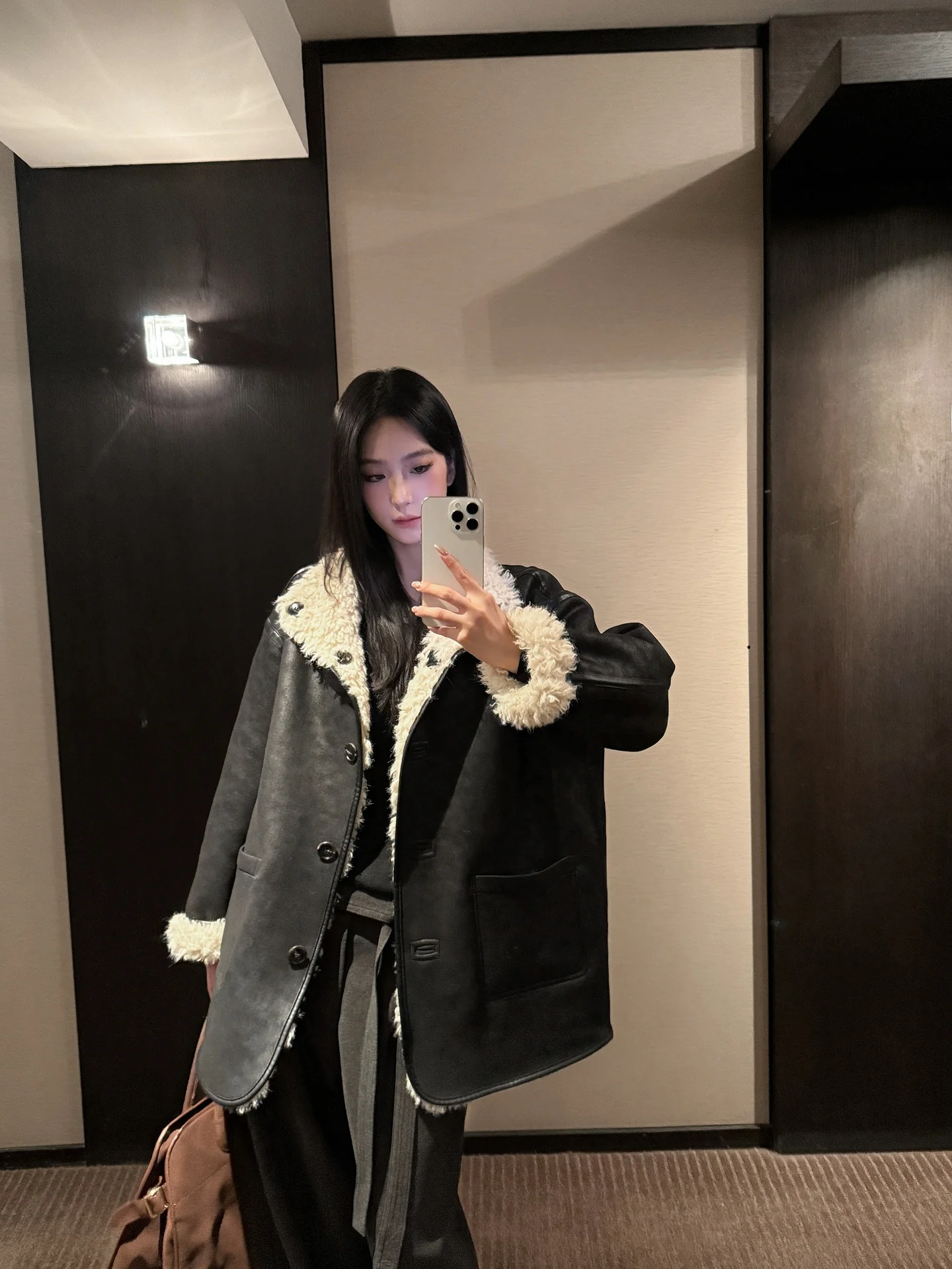 Jaqueta Feminina SMBL RAIN de Couro PU Engrossado, Reversível, Comprimento Médio, Casaco de Inverno Preto com Pelo Sintético