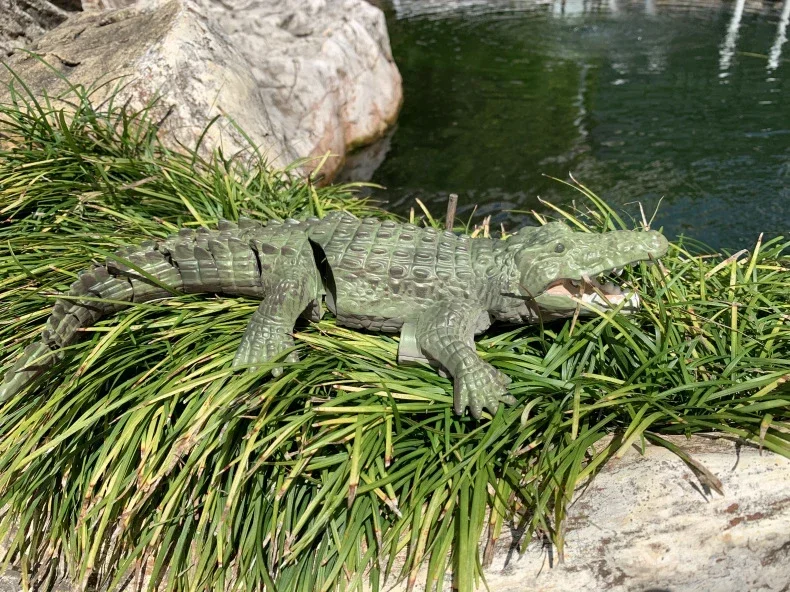 Symulator łodzi RC zdalnie sterowany krokodyl elektryczny 2.4G zdalnie sterowany rekin zabawki na zewnątrz dla chłopców prezenty świąteczne