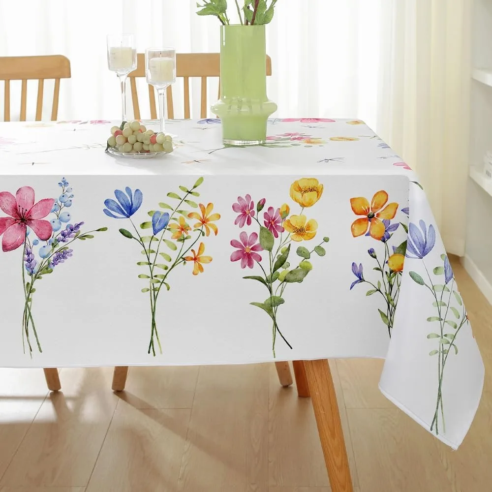 1pc of Spring And Summer Rectangular Tablecloth with a Bouquet Design, Washable Polyester Tablecloth Featuring Floral Patterns,