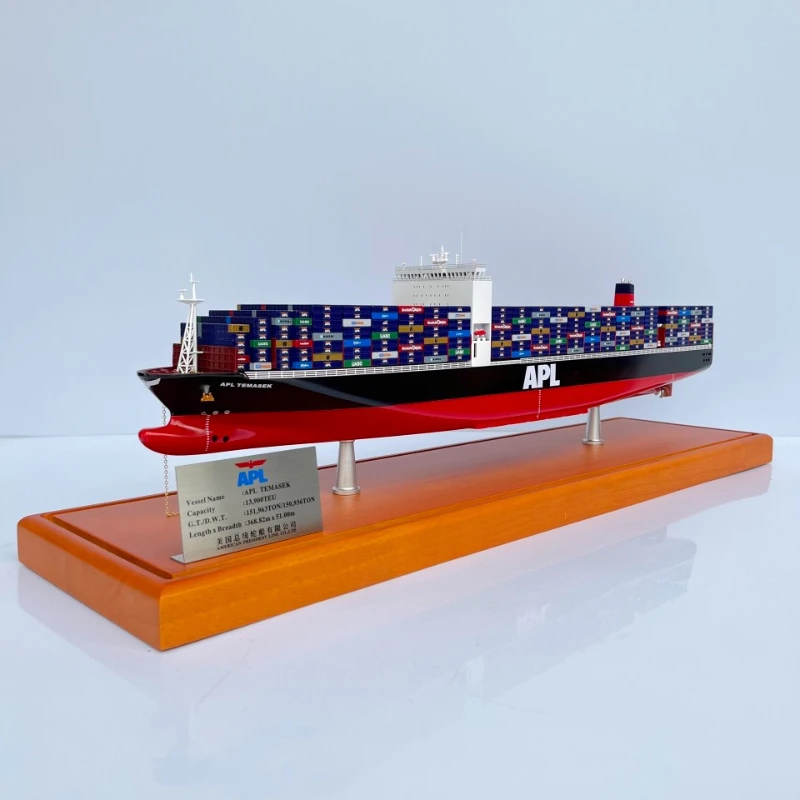 

Finished Container Ship Model Ocean Transport Freight Container Boat Simulation Static Ornaments Commemorative Collection