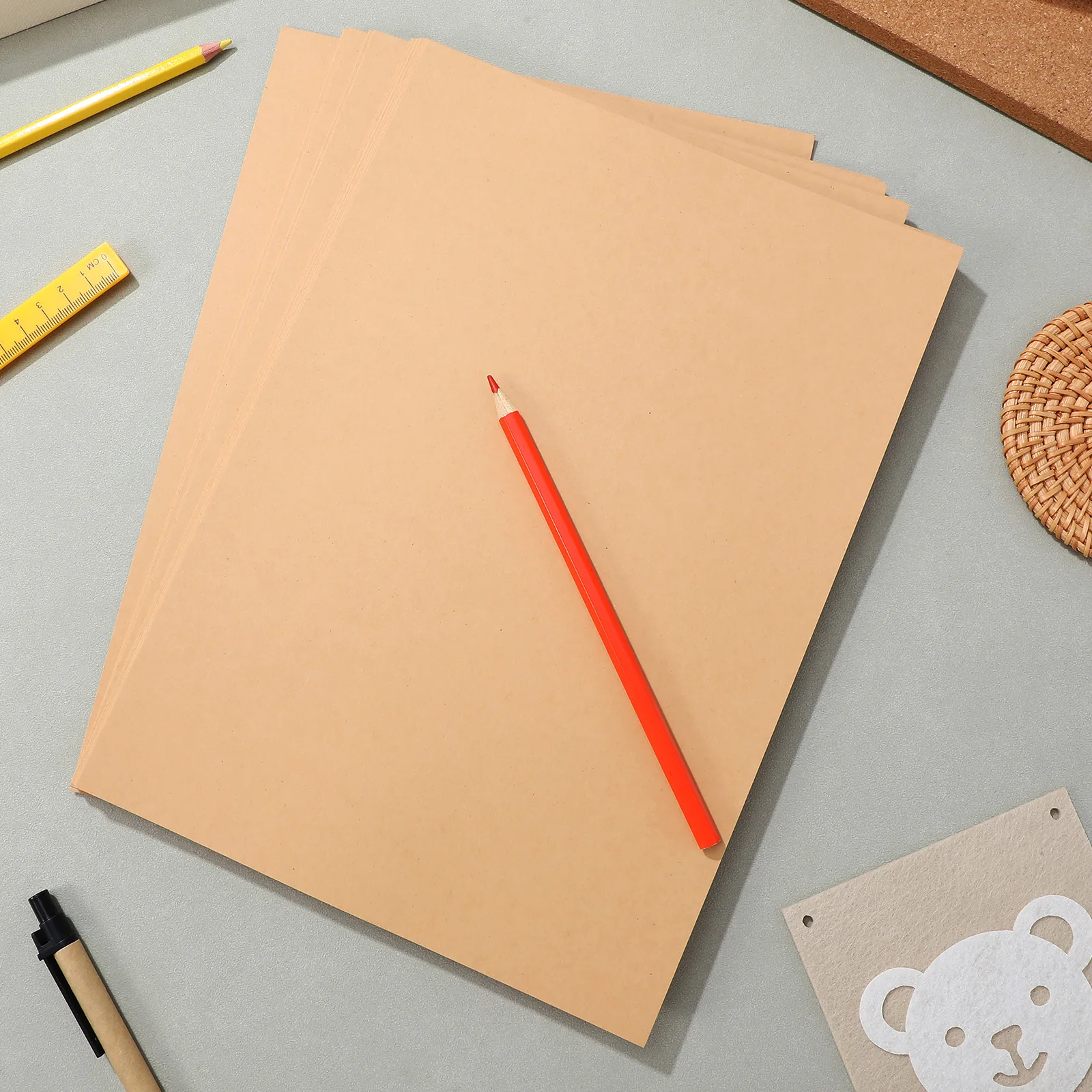 100Pcs Kraft Paper Cardstock 150gsm Brown A4 Thick Sheets for Scrapbooking DIY Crafts Invitations Handmade Paper