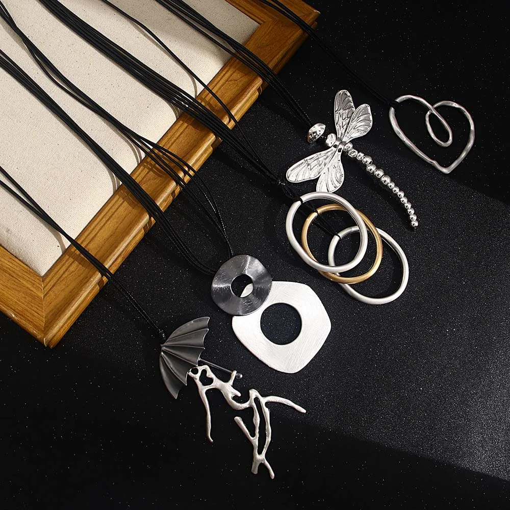 ALLYES Vintage Black Leather Necklaces Geometric Metal Heart Circle Dragonfly Long Chain Pendant Necklace Charm Jewelry