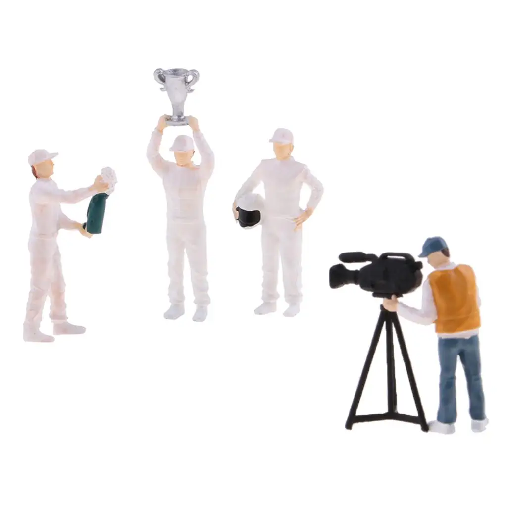 Conjunto de figuras e motorista de carro em miniatura, branco, conforme descrito