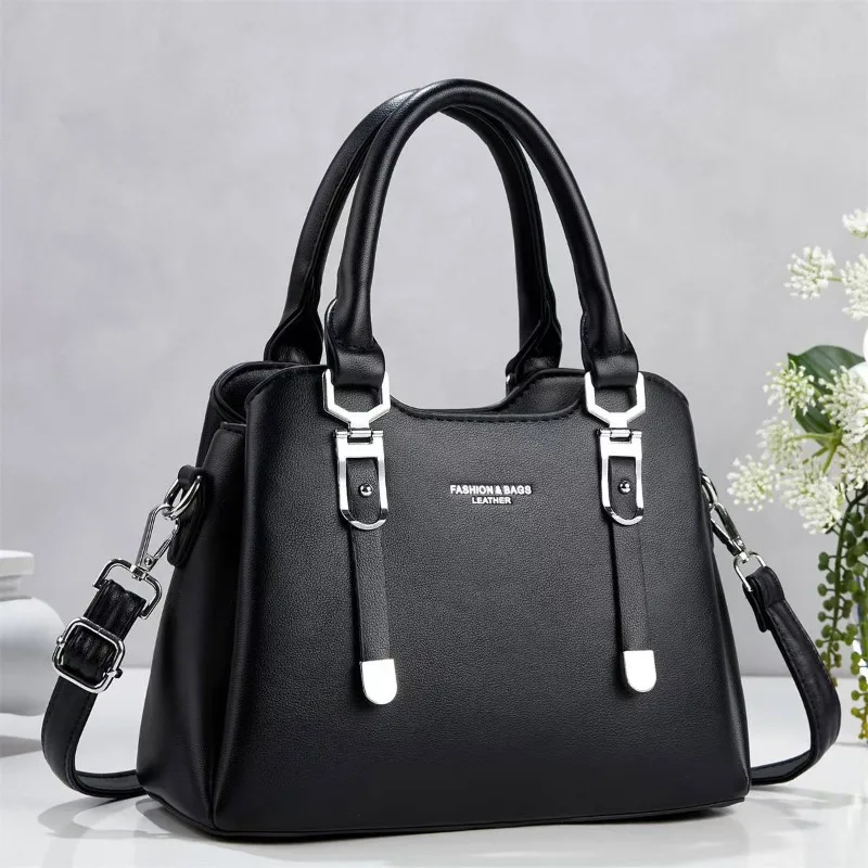 

2026 New Women's Crossbody Bag Fashionable High Quality Versatile Women's Handbag Classic Solid Color Large Capacity Storage Bag