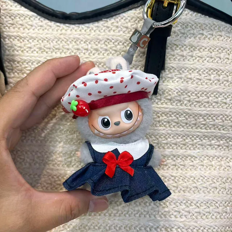 Apenas roupas labubu 4.0 10cm roupas de boneca conjunto de natal quarta geração mini labubu boneca conjunto de roupas presentes do festival sem boneca