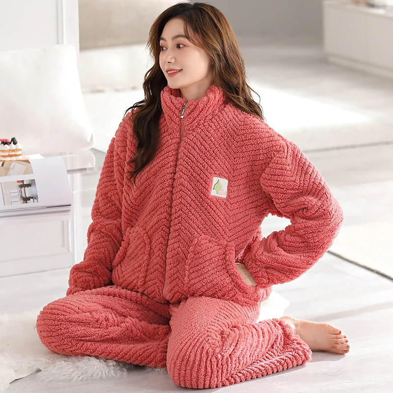 Pajamas Women's Winter Flannel Cardigan Zipper Round Neck Comfortable Keep Warm Plush Fabric Pyjamas Female Home Clothes Set