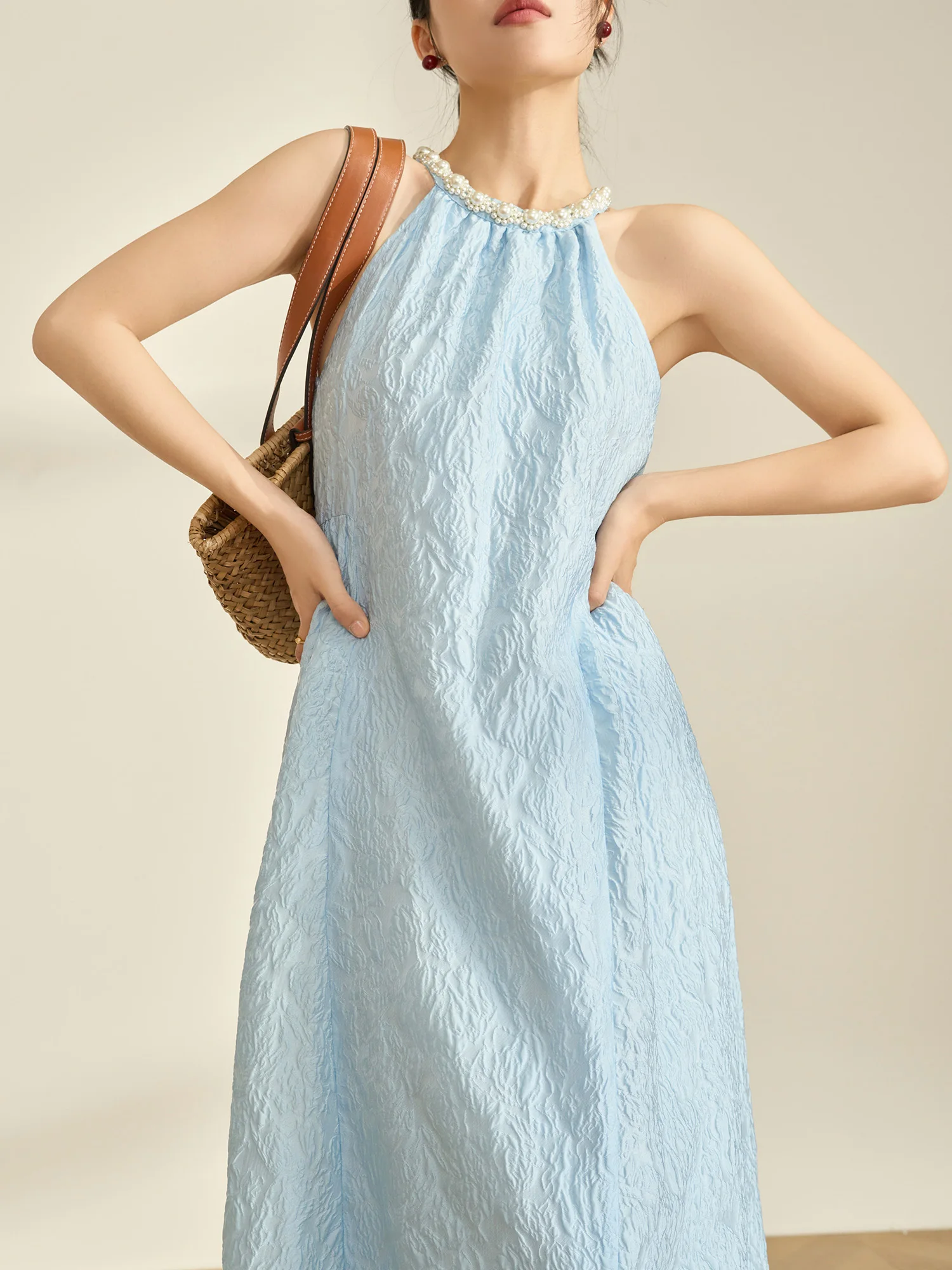 

Flowing Era Beach Style Long Dress Women's Sleeveless Neck Hanging Dress Blue Texture Bead Stringing Spring Season Simple Style