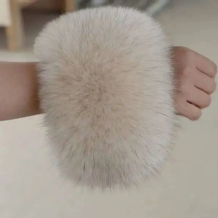 Winter 2025 100% Real Fox Fur Cuffs Genuine Ladies Warm Arm Cuff Sleeve Natural Fox Wrist Fashion Luxury Sleeves Women