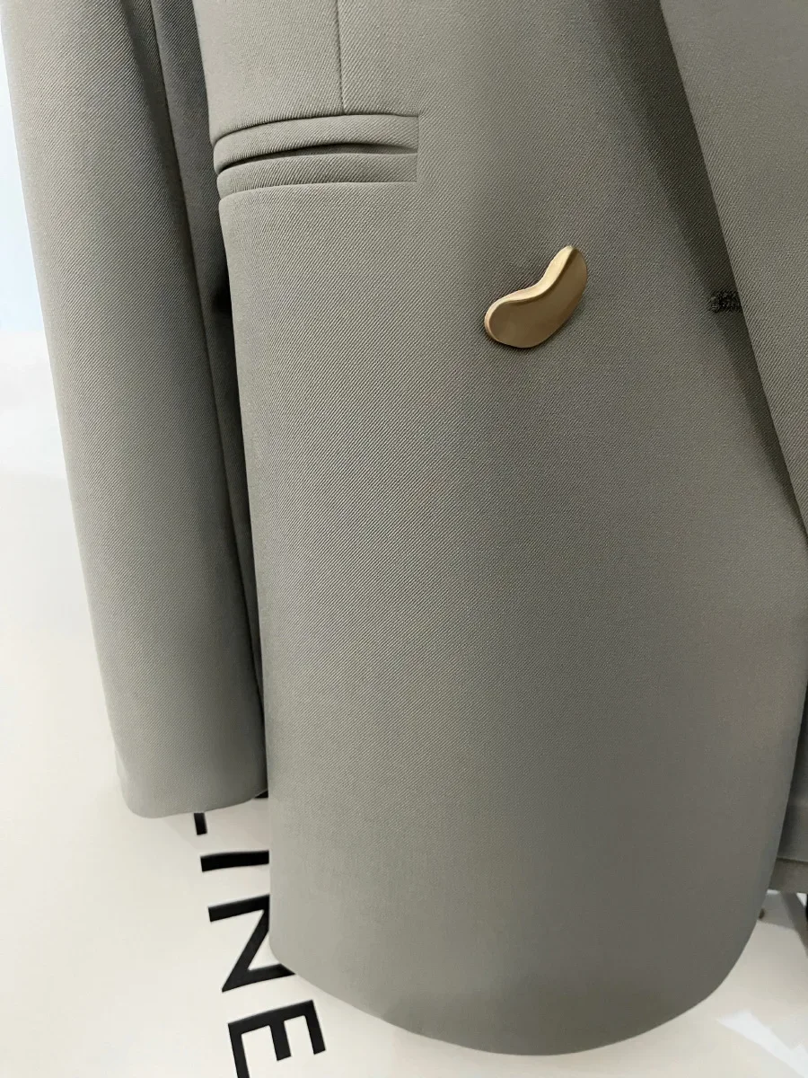 Весна и осень 2024, новый повседневный элитный блейзер в британском стиле, женский модный маленький костюм с французской текстурой, новые подходящие комплекты