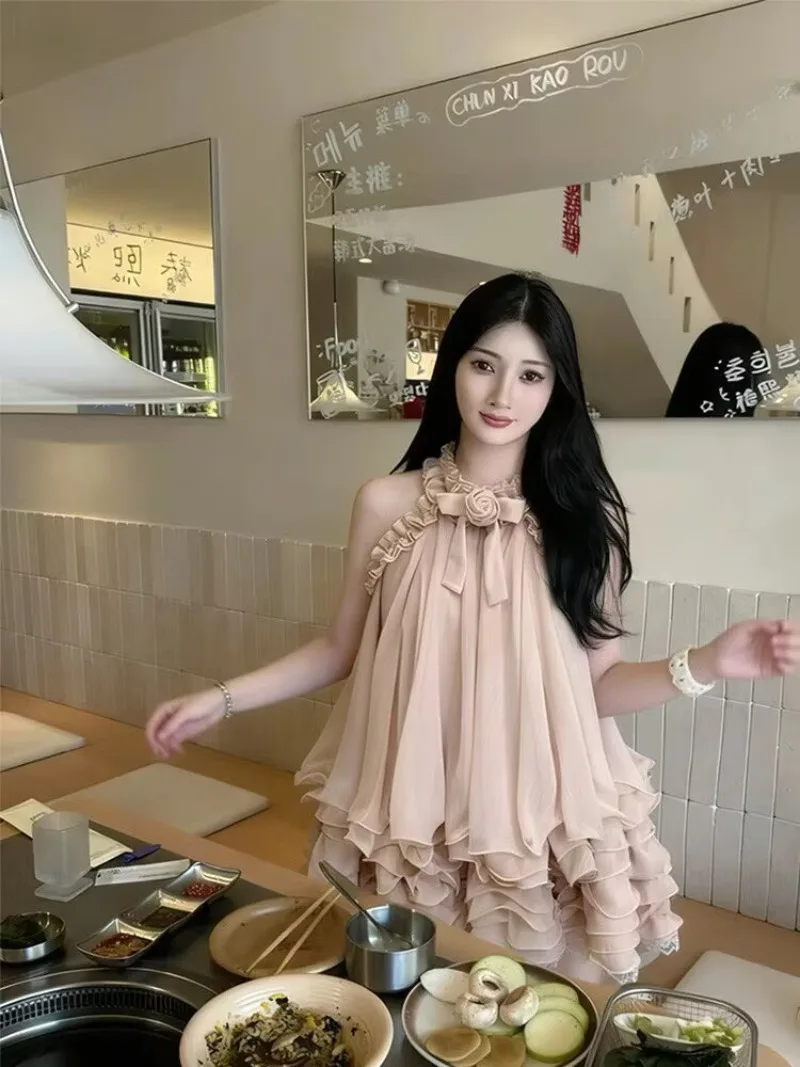Koreanische Version Modisches Rosa Neckholder-Kleid mit Stufenrock für Damen Süßes Schickes Ärmelloses Sexy 2026 Mehrlagiges Faltenkleid Sommerkleid Neu
